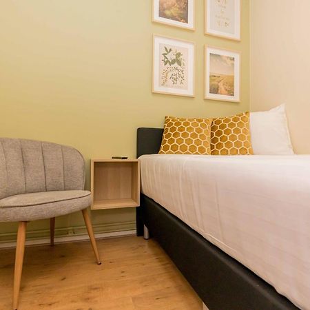 Rb Hostel Зірикзе Екстер'єр фото