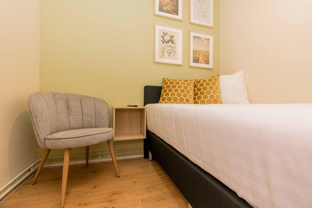Rb Hostel Зірикзе Екстер'єр фото