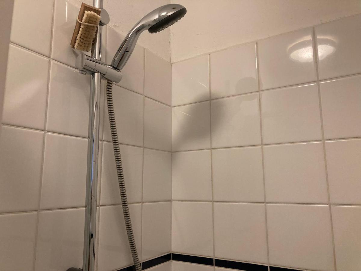 Rb Hostel Зірикзе Екстер'єр фото