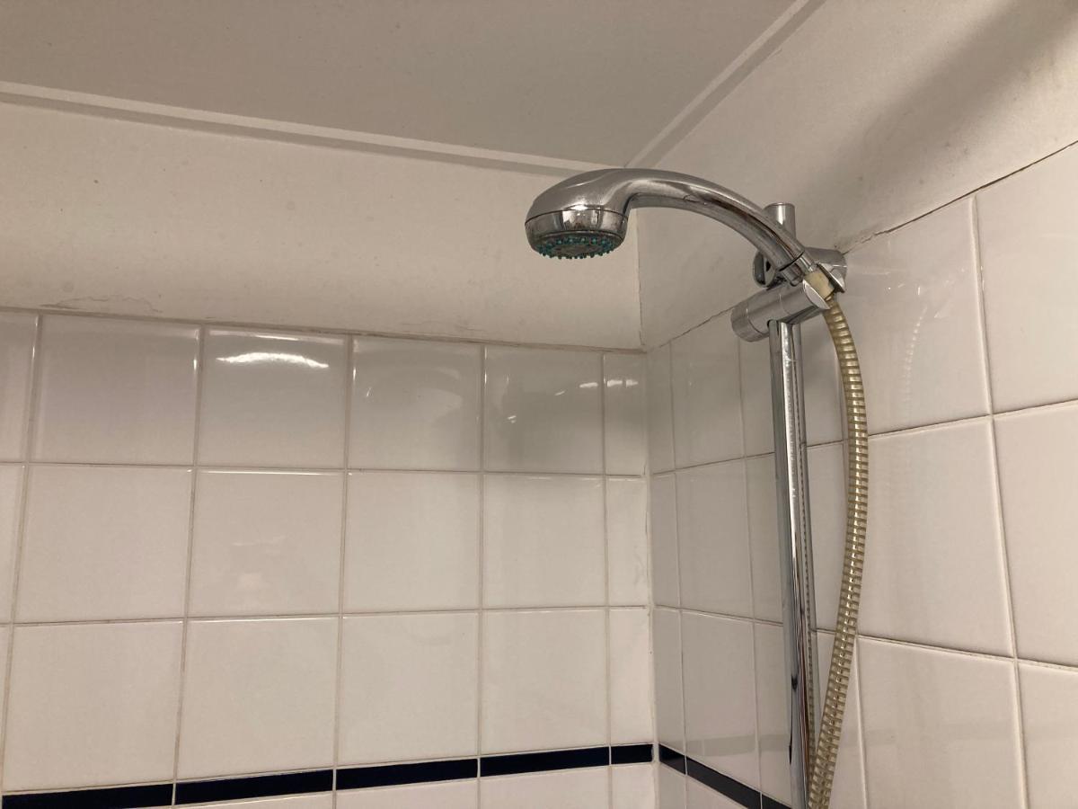 Rb Hostel Зірикзе Екстер'єр фото